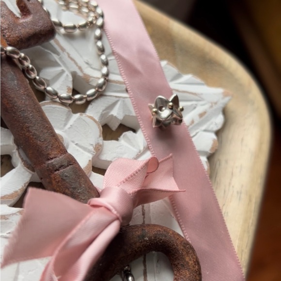 Sold - Picture 4 of 6